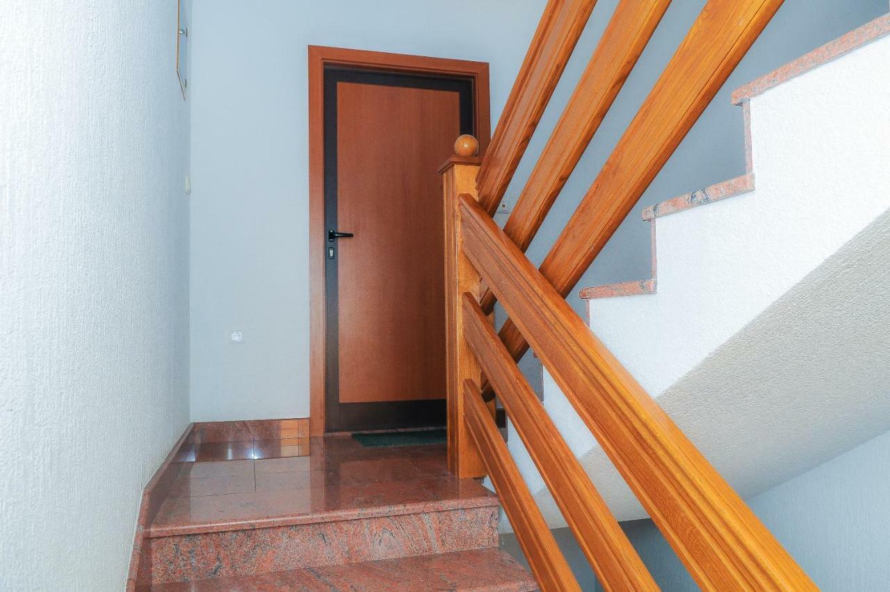 Apartment Neva Split Luaran gambar