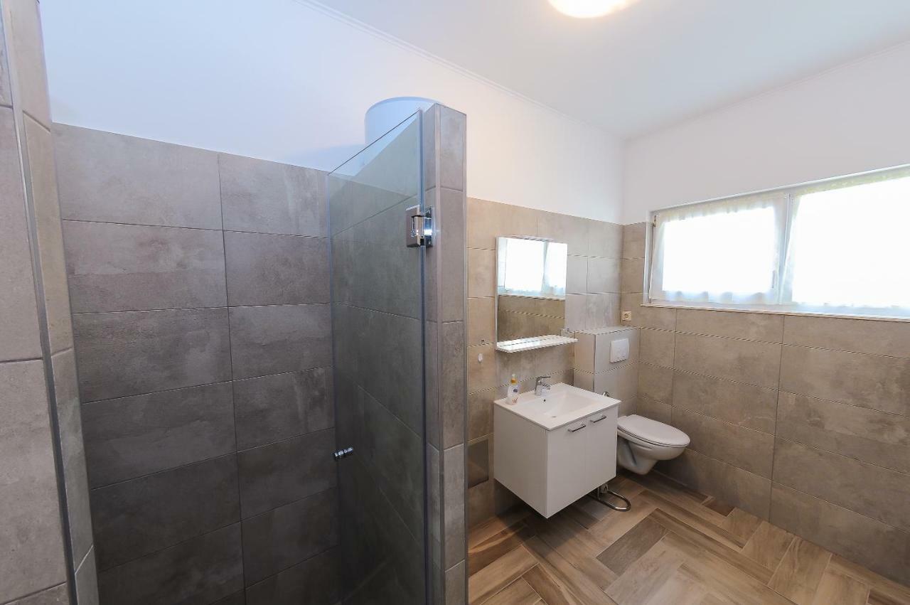 Apartment Neva Split Luaran gambar