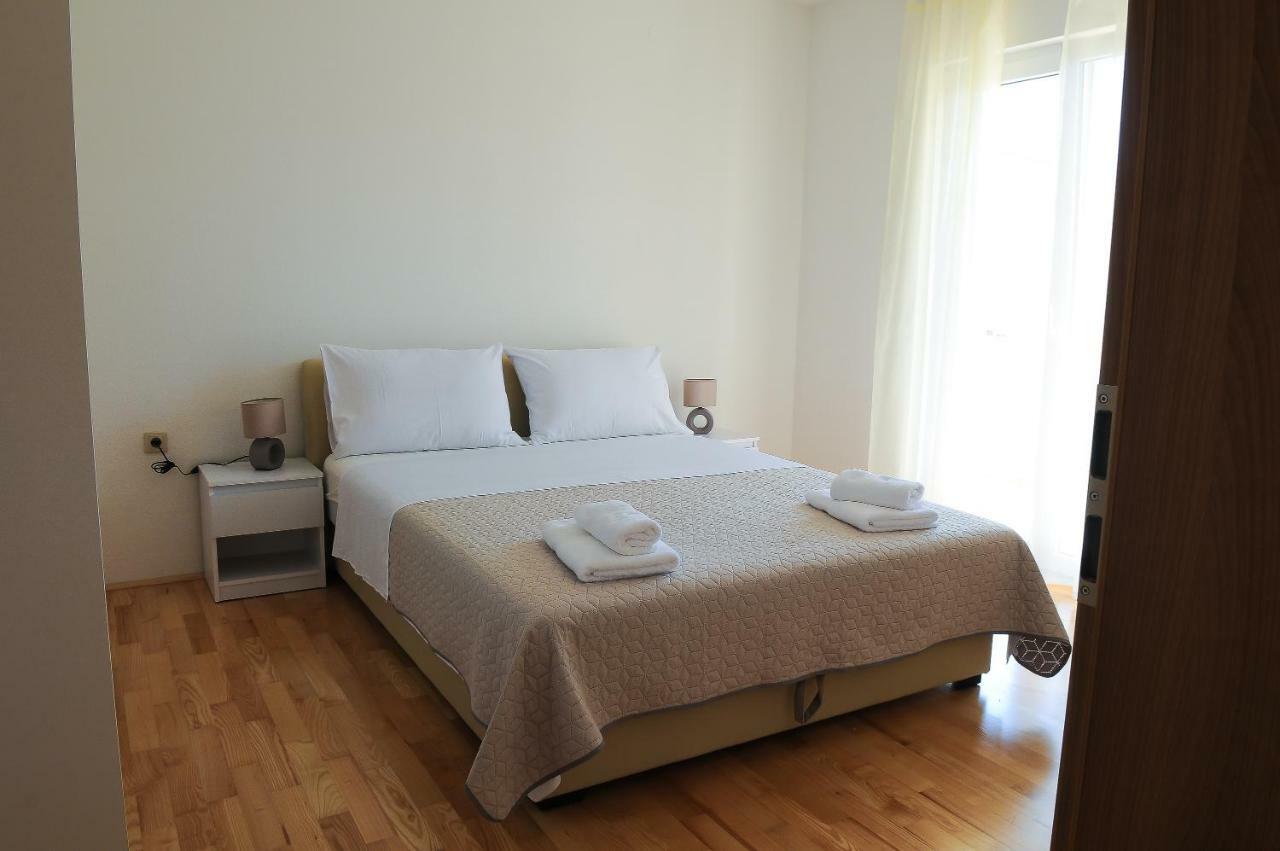Apartment Neva Split Luaran gambar