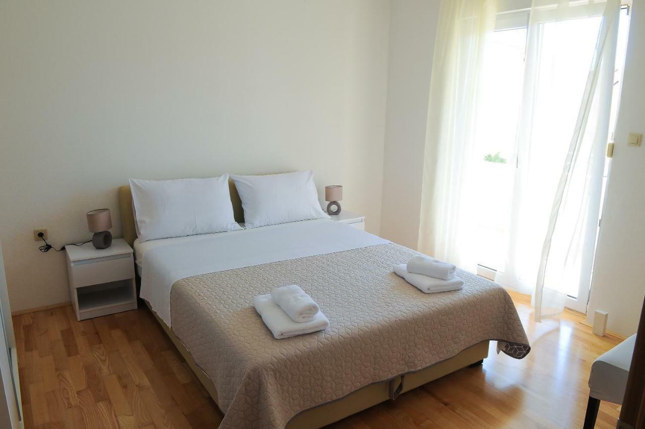 Apartment Neva Split Luaran gambar