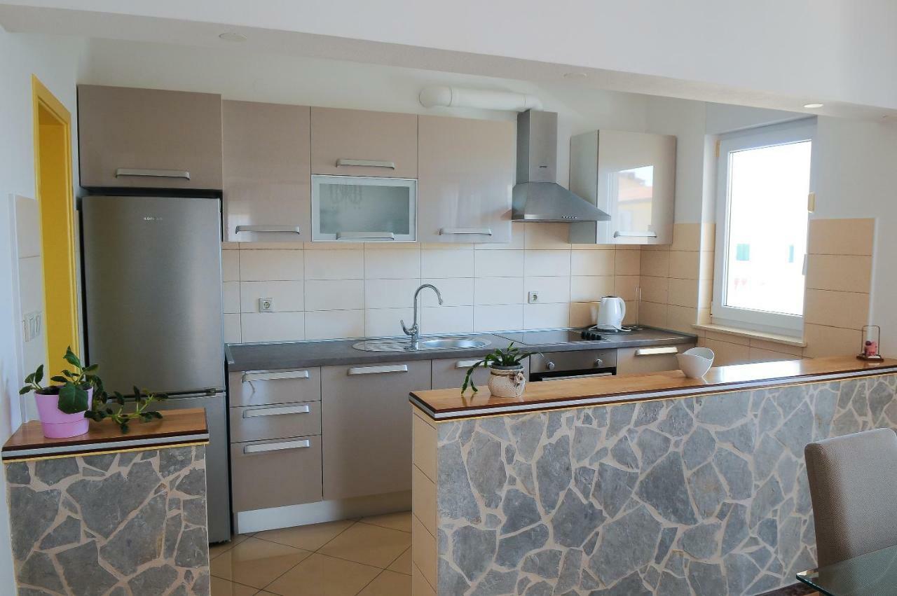 Apartment Neva Split Luaran gambar